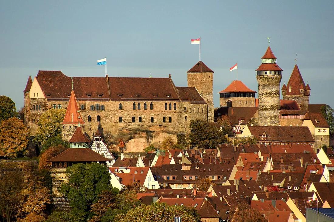 Blick auf die Nürnberger Burg im Herbst.